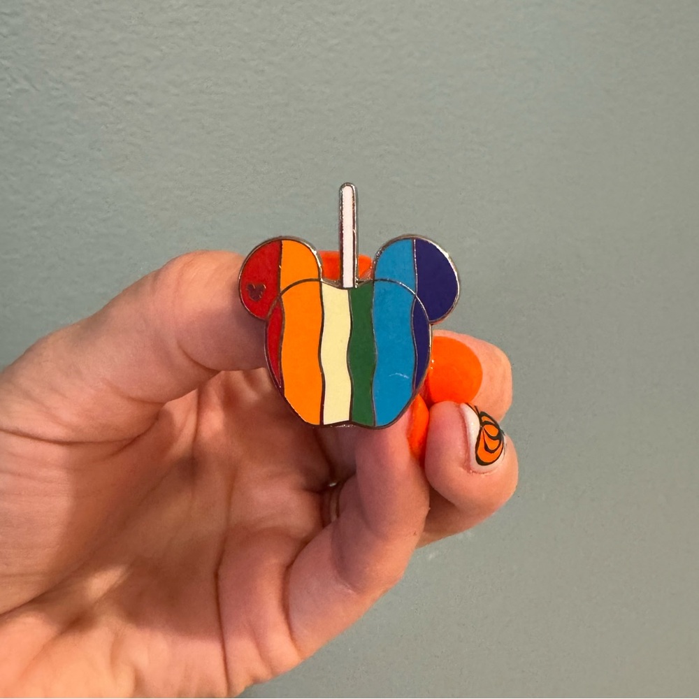 Disney Pins - Hidden Mickey Rainbow Pride Character Candy Apples Pin 2015